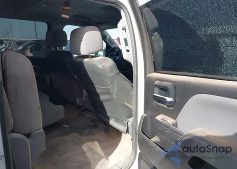 2015 Chevrolet Silverado 2500Hd Wt из США, поврежденный, VIN 1GC1KUE87FF123871